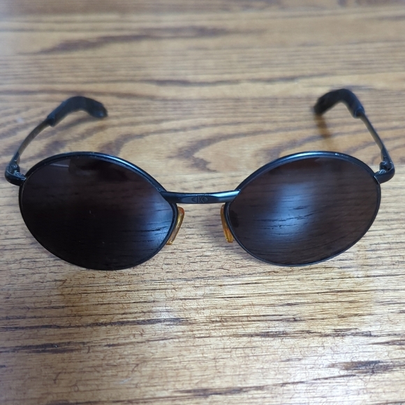 Vintage Killer Loop Activ Black Round Sunglasses